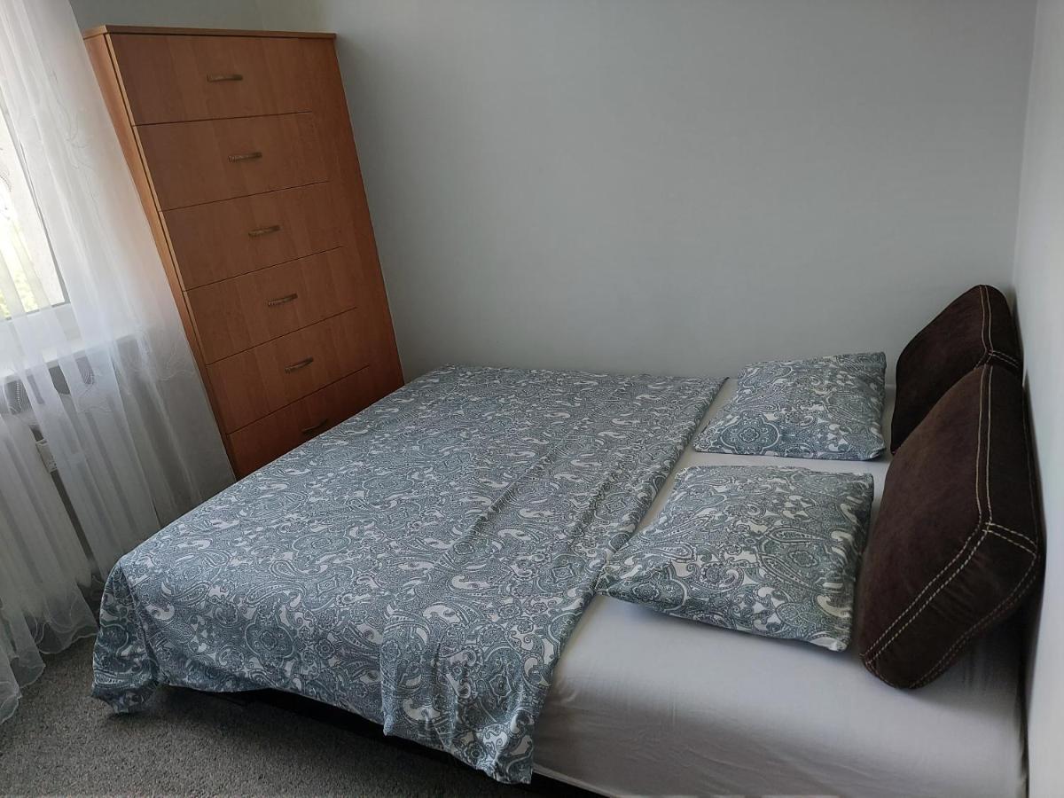 Apartament Janowskie Blonia Rumia Exteriör bild